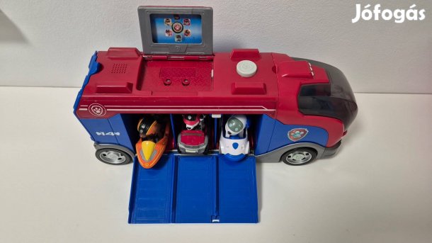 Mancsörjárat busz autókkal