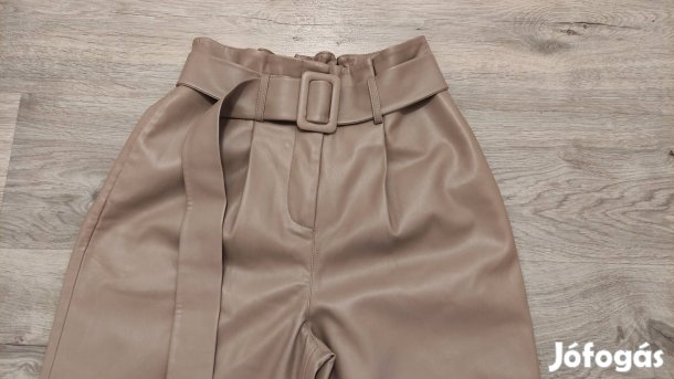 Mango bőrhatású magas derekú nadrág 36