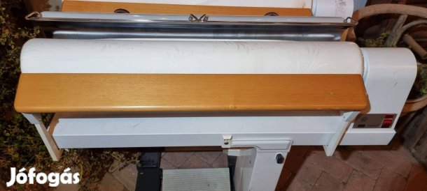 Mángorló 85 cm vasaló gép