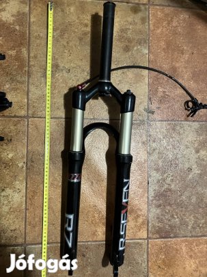 Manitou r7 26-os teleszkóp