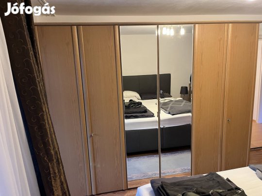 Manó bútor Müni világos tükrös ruhás gardrób Országos szállítás