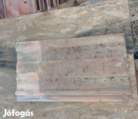 Maradék csornai szalagcserép