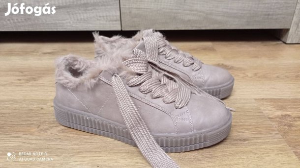 Marco Tozzi Feel Me női sneaker cipő 39 Új