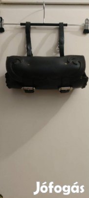 Marhabőr hengertáska motor első villára vagy nyereg mögé