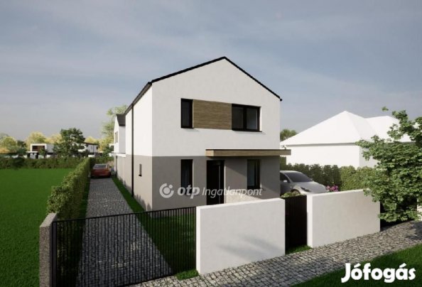 Máriakálnoki 90 nm-es ház eladó