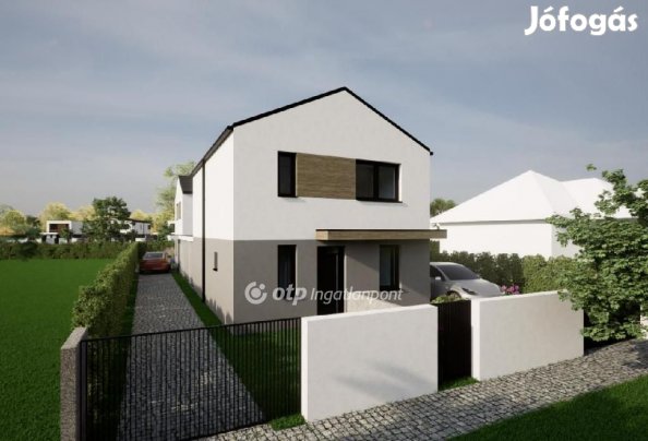 Máriakálnoki 90 nm-es ház eladó
