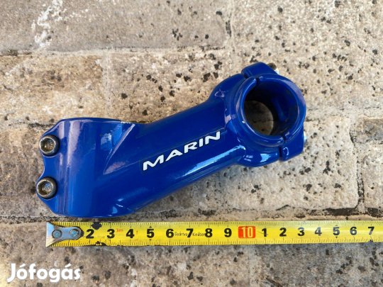 Marin stucni, kormányszár