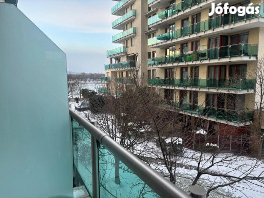 Marina parti panorámás lakás kiadó