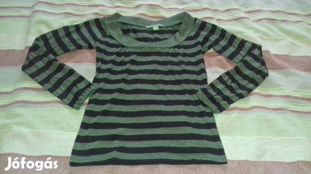Márkás női csinos felső S/M méret, újszerű