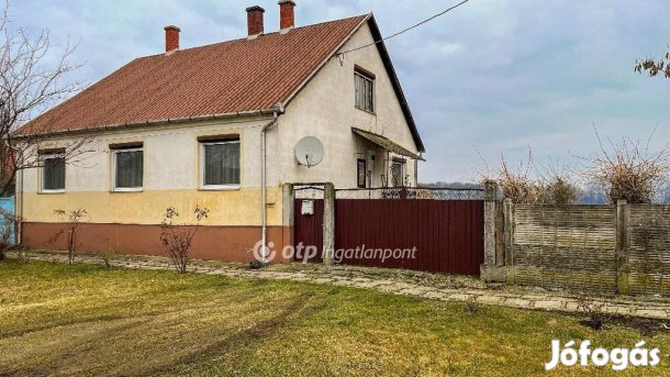 Markotabödögei eladó 95 nm-es ház