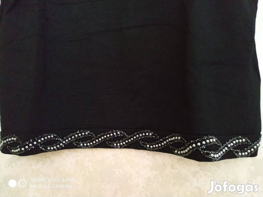 Marks & Spencer gyöngyökkel díszített fekete ujjatlan felső 50-es