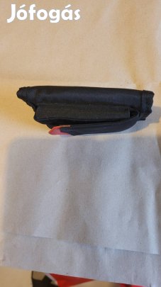 Marlboro-s cigarettatartó + egy doboz Pulze Bold Magenta cigaretta