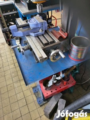 Maró gép asztal 400 x 180 utja 300