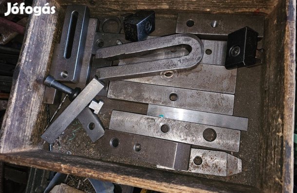 Marogép sik köszörü tartozék befogó leszorito