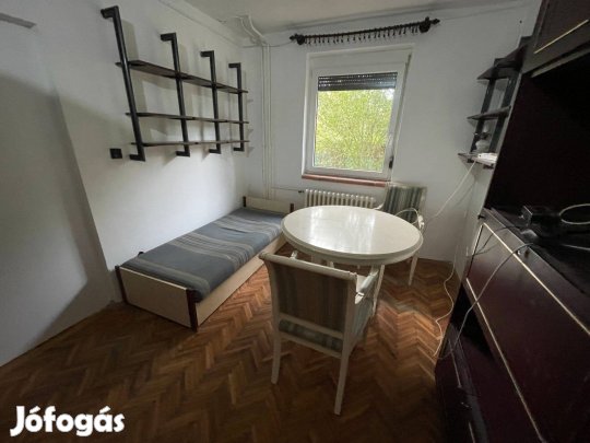Maroshegyen 2 szobás lakás kiadó