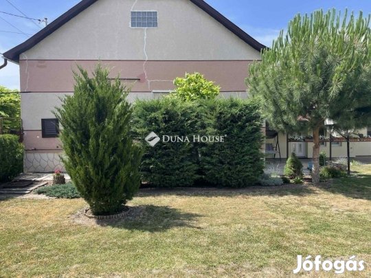 Maroslelei 123 nm-es ház eladó