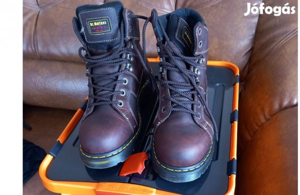 Martens bakancs, új, 46-os, alku van