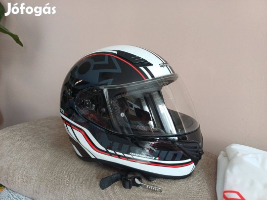 Marushin 999RS üvegszálas, tesztgyőztes bukósisak