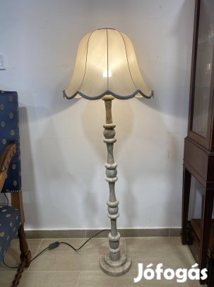 Márvány állólámpa elegáns textil búrával