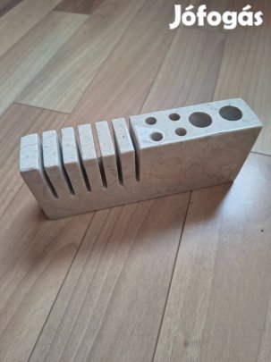 Márvány asztali írószer tartó