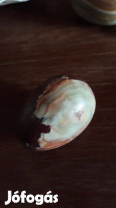 Márvány húsvéti tojás