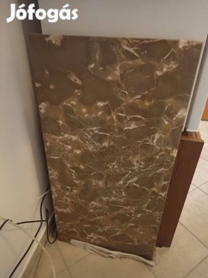 Márványlapos asztal