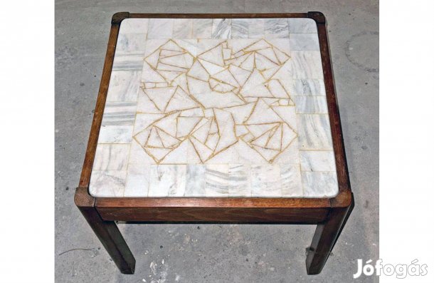 Márványlapos dohányzóasztal eladó