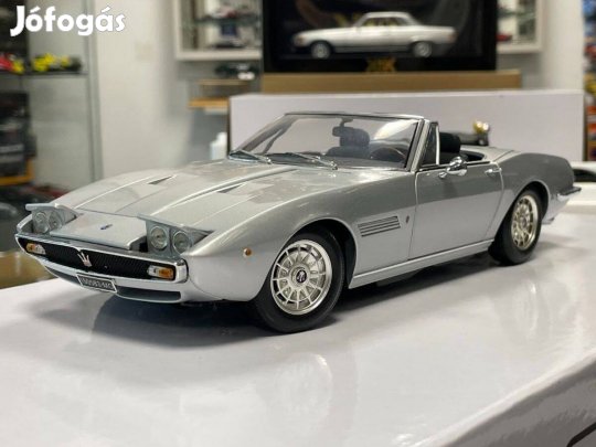 Maserati Ghibli Spider 1969 1:18 1/18 Minichamps 100123330