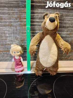 Masha és a medve figura párban Mása