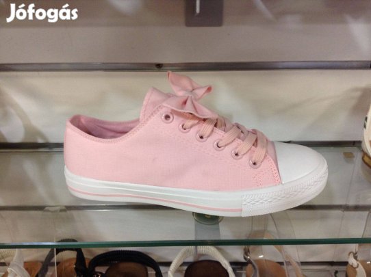 Masnis női vászon cipő!