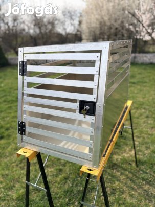 Masszív alumínium kutyabox - autóba optimalizálva ??