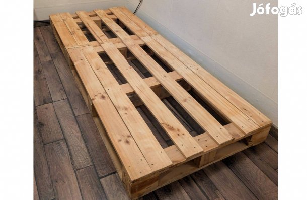 Masszív fa ágykeret 200x80