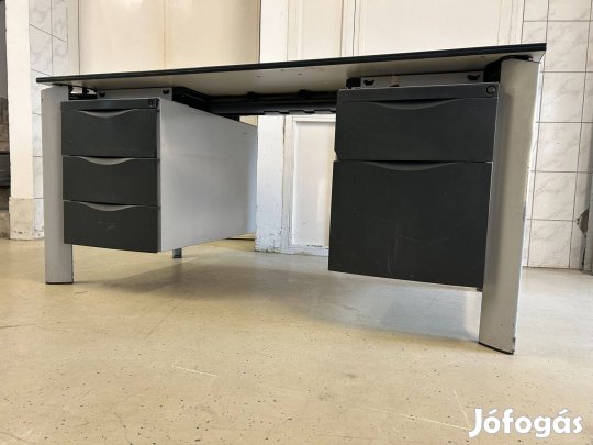 Masszív fém műhelyasztal 160x80 cm, 7 fiókos, robusztus kivitel