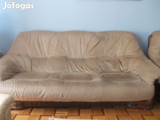 Massziv kerettel ülőgarnitura