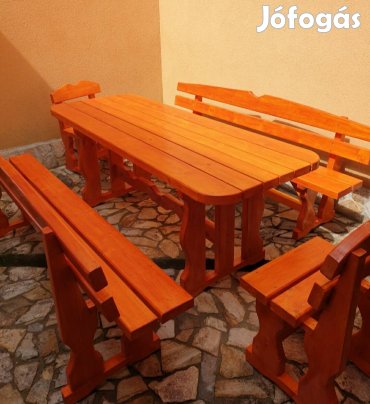 Masszív kerti bútor!