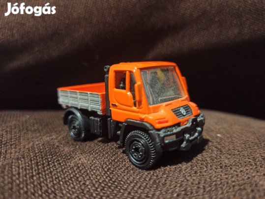 Matchbox Mercedes Unimog U300 (egyedi!)