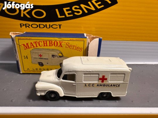 Matchbox Regularwheels 14 Lomas ambulance (W)