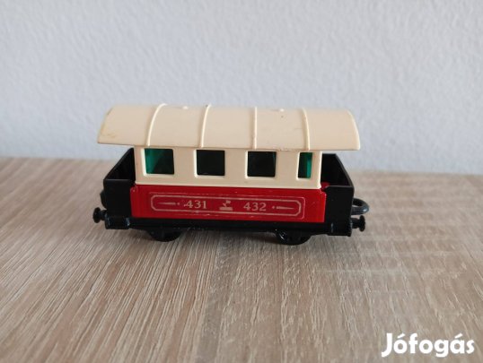 Matchbox #44 Passenger Coach RW