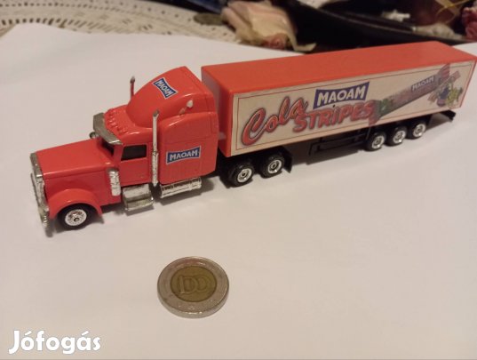 Matchbox méretű kamionok eladóak.