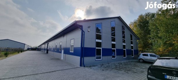 Mátészalka ipari parkjában egy 1200 m2- es új csarnok kiadó