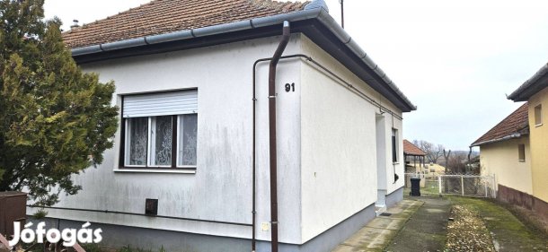 Mátészalkán eladó családi ház!