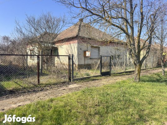 Mátételke, felújítandó, 89 nm-es lakóház eladó