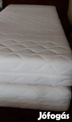 Matracok meg kímélve. Eladók.