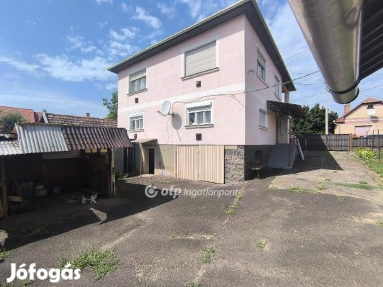 Mátraderecskei eladó 191 nm-es ház