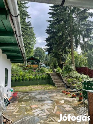 Mátrai nyaraló eladó