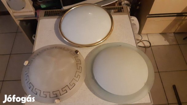 Matt búrás kerek UFO falilámpa