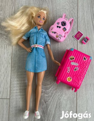 Mattel Barbi - Utazó baba