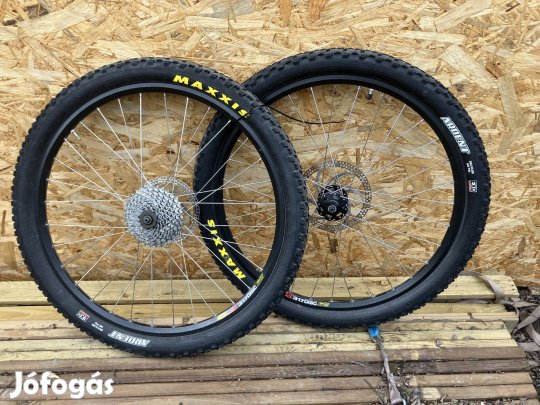 Mavic317/xt shimano kerékszett 26-os