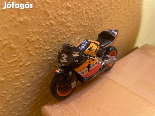 Max Biaggi Repsol Honda Newray motogp modell