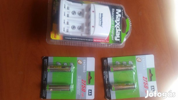 Maxday Univerzális, új akku-töltő + 4db ceruza akkumulátor